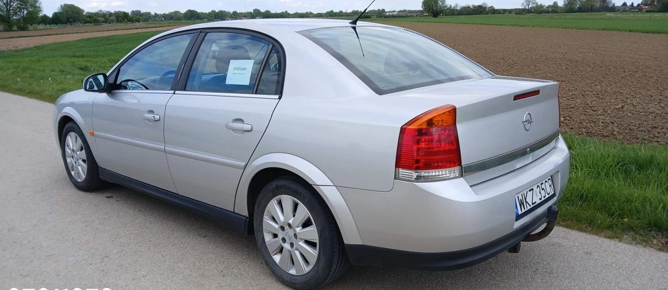 Opel Vectra cena 8500 przebieg: 194200, rok produkcji 2003 z Kozienice małe 46